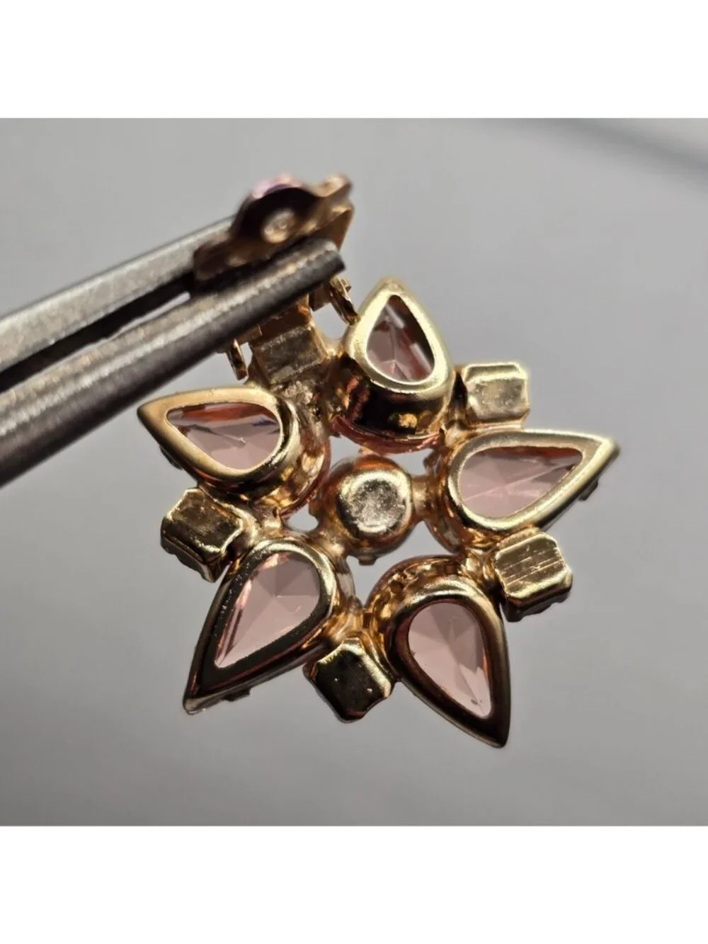 Vintage Pink Rhinestone Starburst Clip On Earrings Peach Mid Century Modern